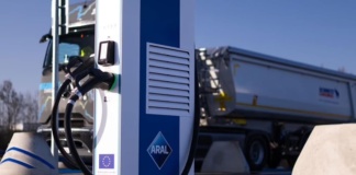 Aral-E-Lkw-Schnellladestation