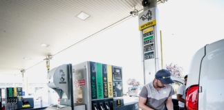 Assoutenti prepara esposto ad Antitrust sui prezzi dei carburanti
