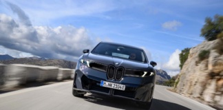 BMW'nin ilk Neue Klasse EV'si burada ve görüşleri bölüyor

