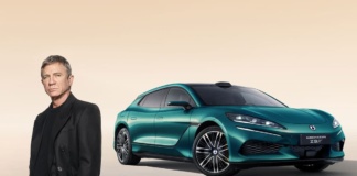 Daniel-Craig-with-the-DENZA-Z9GT