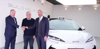 BYD con itTaxi integra l'app dei taxi nel sistema multimediale