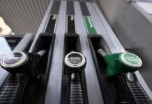 Caro carburanti, i tir si fermano dal 20 al 25 aprile