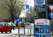 Cgia Mestre, ‘nonostante i tagli, il caro diesel rimane, urge intervento dell’Ue’ Cgia Mestre, 'nonostante i tagli, il caro diesel rimane, urge intervento dell'Ue'