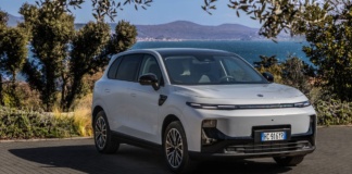 Leapmotor-B10-Hybrid