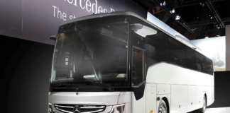 Da Mercedes-Benz pullman Tourismo numero 40.000
