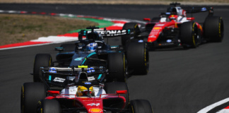 Hamilton, Russell e Leclerc