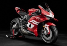 Ducati celebra il centenario con la nuova Superleggera V4 in serie limitata Ducati celebra il centenario con la nuova Superleggera V4 in serie limitata