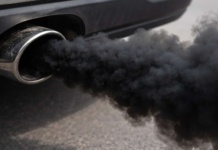 El «truco de los 10 minutos» que limpia tu motor sin pasar por el taller (y salva tu próxima ITV)