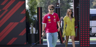 F1: Leclerc sposa Alexandra, foto in Ferrari per le strade di Montecarlo