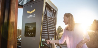 Fastned-Schnellladesaeule