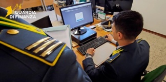 Gasolio importato illegalmente, ordinanza per 5 per frode su accise