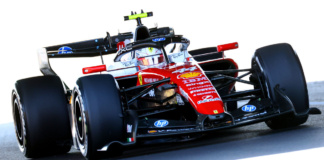 Lewis Hamilton Ferrari F1 Giappone