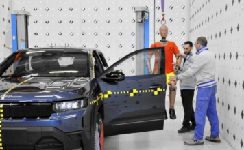 Il Centro Sicurezza di Stellantis compie 50 anni, oltre 24mila crash test a Orbassano