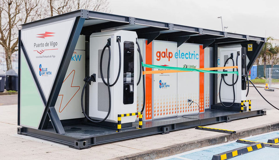 A second life for Nissan Leaf high-voltage batteries