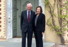 L'Ambasciata Usa in visita al Centro Ricerca Pirelli, focus su cyber tyre