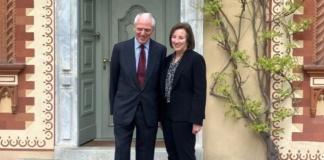 L'Ambasciata Usa in visita al Centro Ricerca Pirelli, focus su cyber tyre