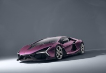 Lamborghini Revuelto è ancora più estrema con il kit Novitec