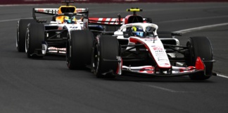 Bearman (Haas) e Lindblad (Racing Bulls)