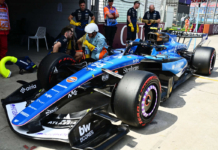 Mercedes, the only problem is reliability: power unit knockout on Sainz's Williams
