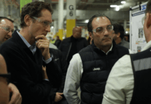 Ojo al sueldazo del CEO de Stellantis: aunque el grupo no va bien, el «jefe» gana en un año lo que uno de sus empleados en casi un siglo