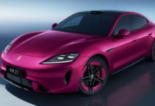 Porsche te cobra una pasta, pero los chinos te lo ofrecen por unos 31.000 euros: el “Taycan” de SAIC y Huawei