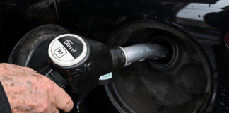 Primi effetti del taglio delle accise, il gasolio self a 1,978 euro