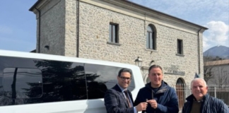 Quattro minivan elettrici a Comuni lucani e calabresi del Parco del Pollino