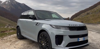 Range Rover Sport SV, sportiva con classe