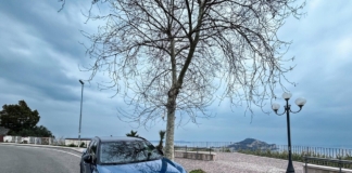 Renault Austral, comfort da prima classe ed efficienza ibrida per lunghi viaggi