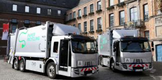 Renault-Trucks-E-Tech-D-Wide-mit-Low-Entry-Cab-(LEC)-und-Bustuer