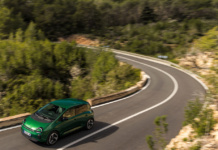 Renault Twingo E-Tech, al debutto la city-car green accessibile e versatile Renault Twingo E-Tech, al debutto la city-car green accessibile e versatile