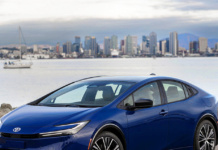 Richiamo in Usa per 141mila Prius, rischio inaspettata apertura porta posteriore