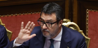 Salvini, 'Mimit e Mef stanno lavorando sulle accise, non so se oggi in Cdm'