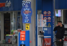 Serbia vieta l'export di petrolio e derivati per motori per 10 giorni