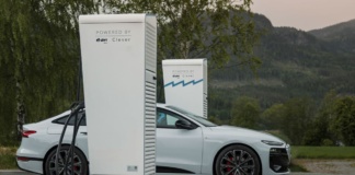 Audi-A6-e-tron-laedt