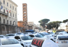 Taxi, 61,5% utenti per la tariffa pubblica, il 16,6% per servizi liberi con App