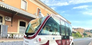 Tpl, via libera del Mit alle navette senza conducente a Imperia