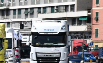 Via libera dal Pe alla flessibilità su target emissioni per i veicoli pesanti