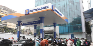 Vietnam taglia dazi sul petrolio per frenare aumento carburanti