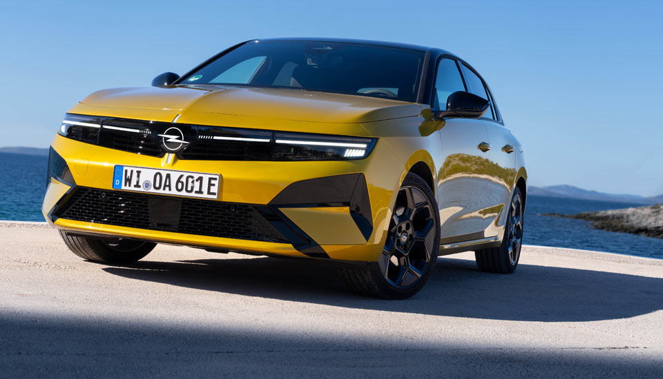 Opel Returns to the Paris Motor Show After 10 Years