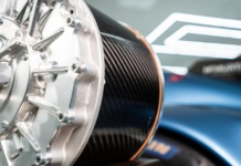 Yoğun güç motorları, baş aşağı duran hiper otomobilin kafesini açıyor
