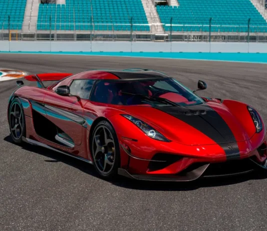 2019 Koenigsegg Regera auction in Miami: rare hybrid supercar