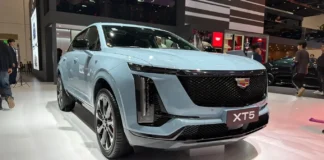 2026 Cadillac XT5 Unveiled at Beijing Auto Show with 33-Inch 9K Display