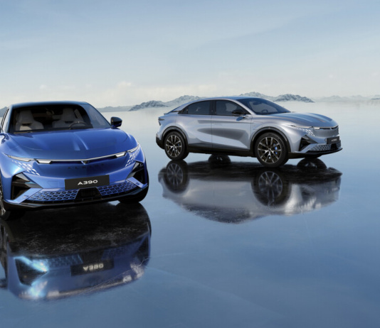 Alpine apre gli ordini della sport fastback A390