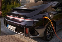 Hyundai-Ioniq-6-laedt