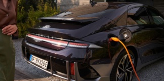 Hyundai-Ioniq-6-laedt