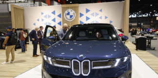 Calano le vendite di Bmw, nel primo trimestre pesano la Cina e gli Usa
