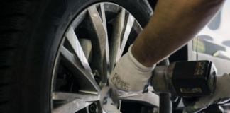 Cambio gomme, dal 15 aprile si torna agli pneumatici estivi