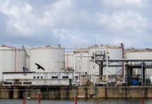 Codacons, con risalita petrolio in arrivo nuovi rialzi per benzina e gasolio