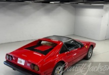 Ferrari, all'asta la 308 GTS di Magnum P.I.